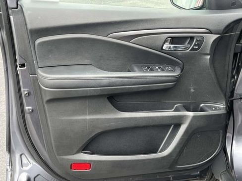 Used 2022 Honda Pilot Special Edition image 27