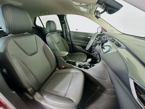 Used 2023 Buick Encore GX Select w/ Sport Touring Package image 30