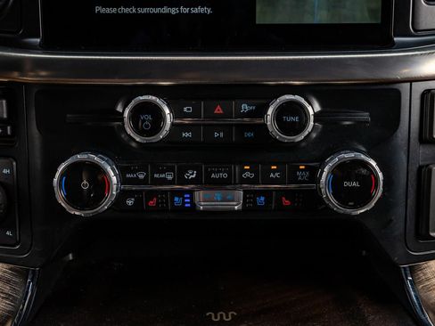 Used 2025 Ford F150 King Ranch w/ FX4 Off-Road Package AWD/4WD image 33