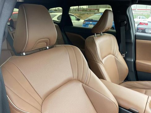 Used 2025 Toyota Crown Signia w/ Advanced Technology Package AWD/4WD image 28