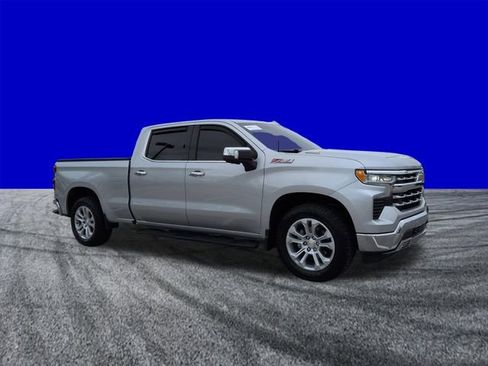 Used 2022 Chevrolet Silverado 1500 LTZ w/ LTZ Convenience Package II image 2