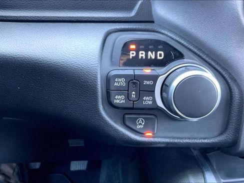 Used 2025 RAM 1500 Big Horn AWD/4WD image 24