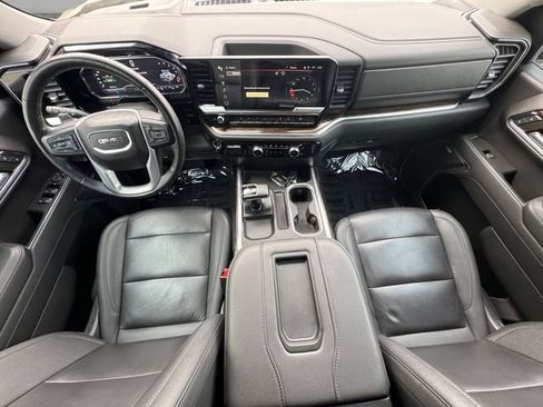 Used 2022 GMC Sierra 1500 Elevation w/ Elevation Premium Package image 20