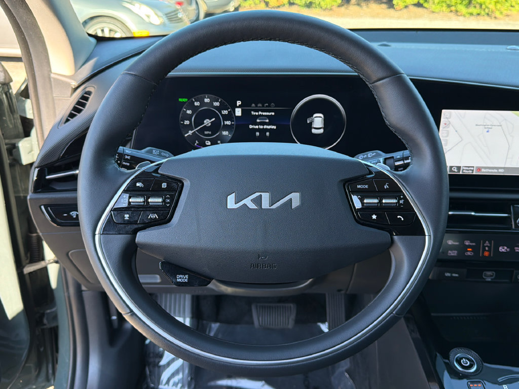 Used 2023 Kia Niro Wind FWD image 24