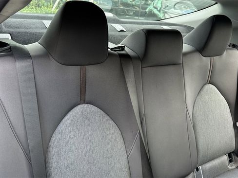 Used 2018 Toyota Camry L image 47