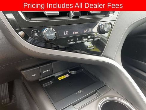 Used 2024 Toyota Camry XSE FWD image 32