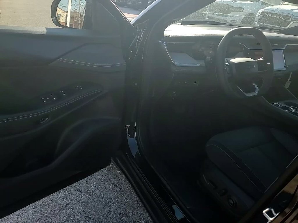 New 2026 Jeep Cherokee Laredo AWD/4WD image 20