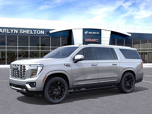 New 2026 GMC Yukon XL Denali image 2