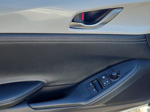 Used 2024 MAZDA MX-5 Miata Grand Touring image 12