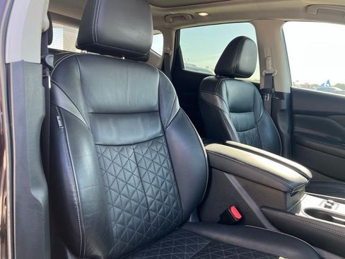 Used 2019 Nissan Murano Platinum FWD image 26