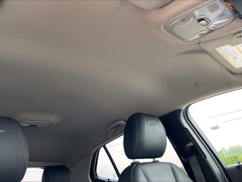 Used 2024 Buick Encore GX Sport Touring FWD image 27