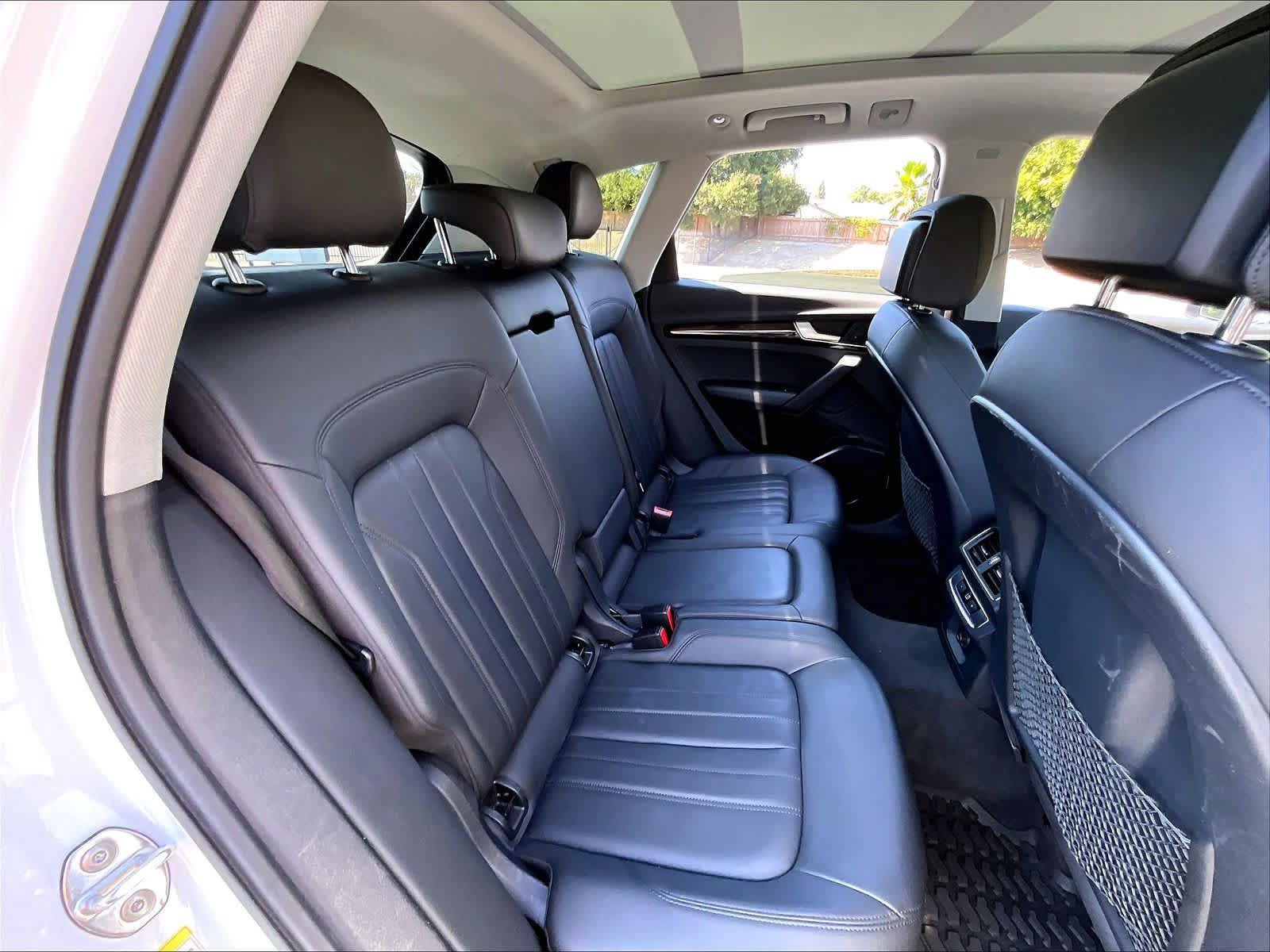 Used 2019 Audi Q5 2.0T Premium w/ Convenience Package AWD/4WD image 30