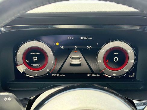 Used 2023 Nissan Pathfinder Platinum AWD/4WD image 29