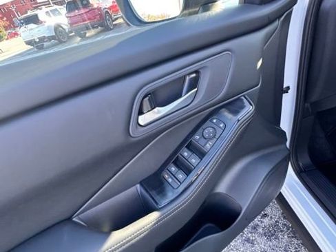 New 2026 Nissan Rogue SV image 22