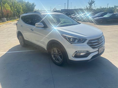 Used 2018 Hyundai Santa Fe Sport w/ 2.4L Value Package 02 FWD image 2