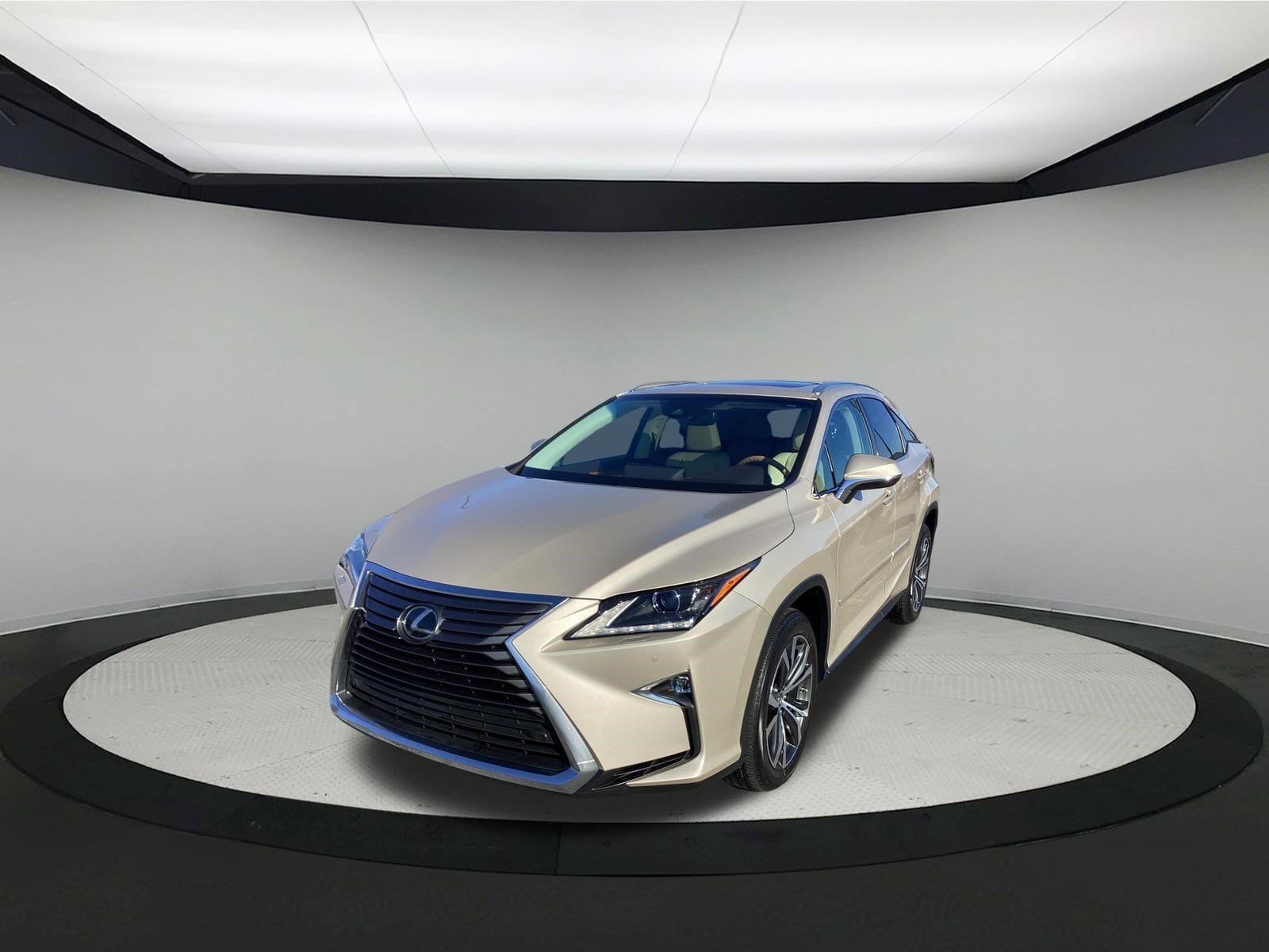 Used 2019 Lexus RX 350 AWD w/ Navigation Package image 4