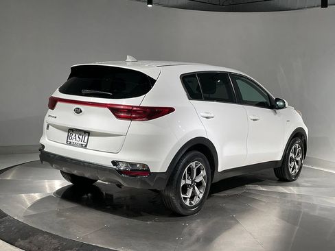 Used 2020 Kia Sportage LX image 11