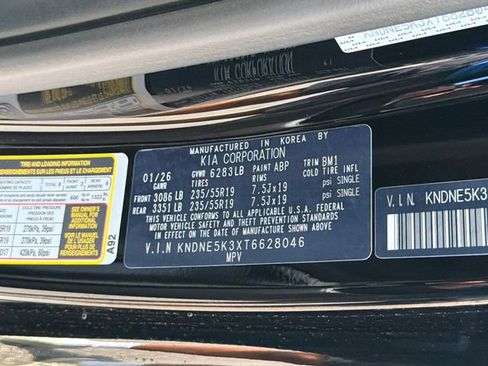 New 2026 Kia Carnival SX w/ SX Dark Edition Package FWD image 26
