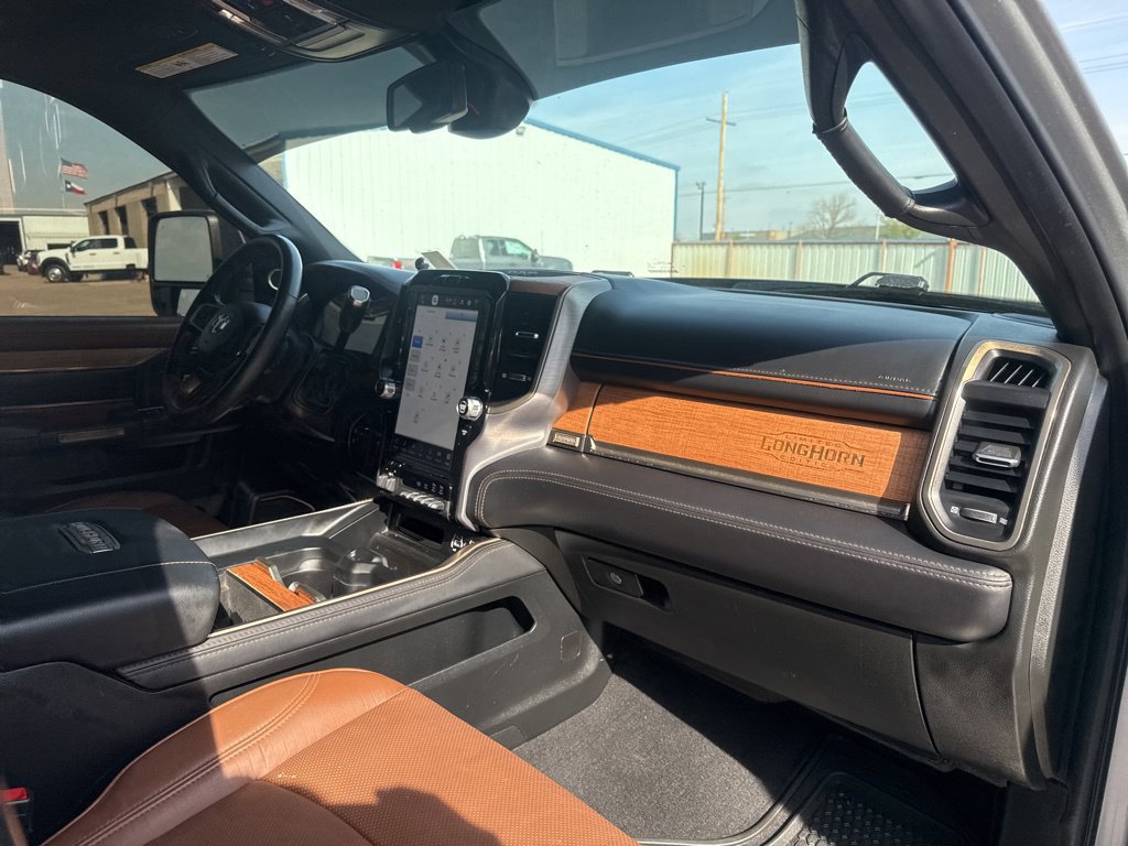 Used 2023 RAM 2500 Limited AWD/4WD image 39
