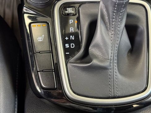 Used 2022 Kia Seltos SX image 34