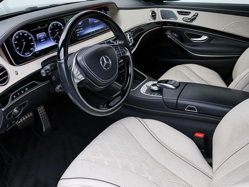 Used 2017 Mercedes-Benz S 550 Sedan image 22
