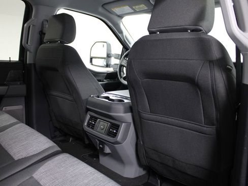 New 2026 Ford F250 XLT w/ XLT Premium Package image 34