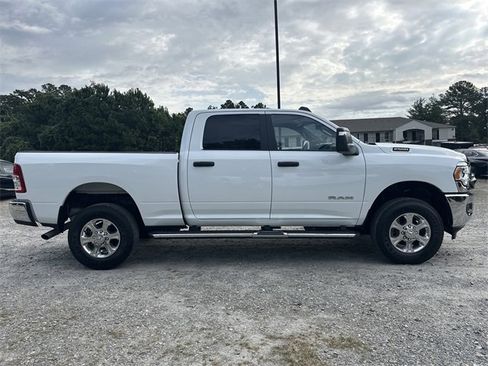 Used 2024 RAM 2500 Big Horn w/ Bed Utility Group image 4