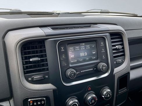 Used 2017 RAM 1500 Express image 10