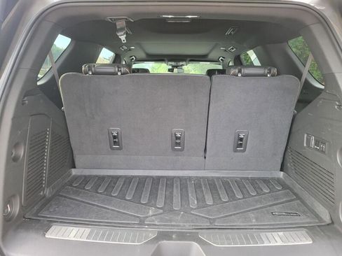 Used 2023 GMC Yukon AT4 w/ Technology Package image 7