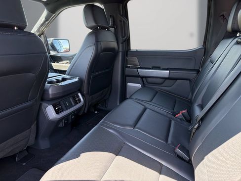 Used 2024 Ford F150 Lariat w/ Tow/Haul Package AWD/4WD image 14