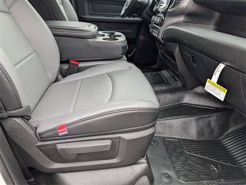 New 2026 RAM 5500 Tradesman w/ Chrome Appearance Group image 26