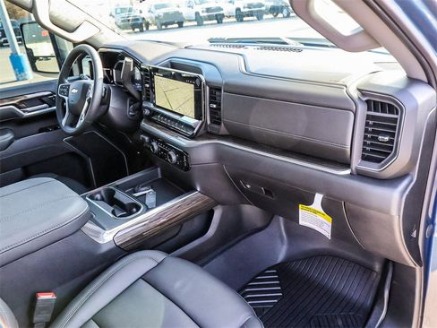 New 2026 Chevrolet Silverado 2500 LT w/ All Star Edition image 15