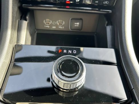 New 2025 Jeep Grand Cherokee L Altitude AWD/4WD image 16