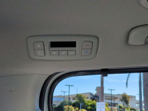 New 2026 Kia Carnival SX FWD image 22