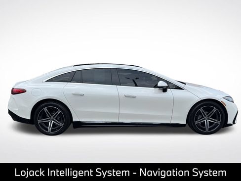 Used 2022 Mercedes-Benz EQS 580 4MATIC Sedan image 11