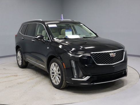 Used 2023 Cadillac XT6 Premium Luxury w/ Technology Package image 1
