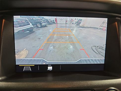 Certified 2022 Chevrolet Colorado Z71 w/ Safety Package image 22