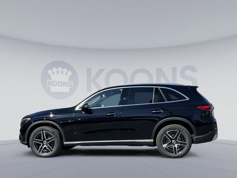 New 2026 Mercedes-Benz GLC 300 4MATIC image 2