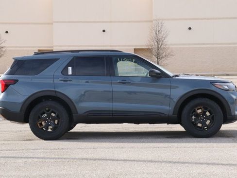 New 2026 Ford Explorer Tremor w/ Tremor Convenience Package image 9