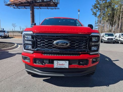 New 2026 Ford F250 Lariat w/ Black Appearance Package AWD/4WD image 9