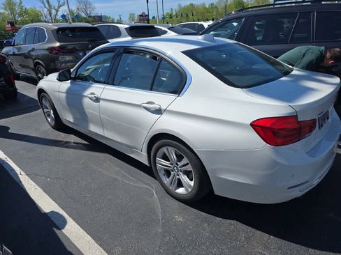 Used 2017 BMW 330i xDrive Sedan image 4