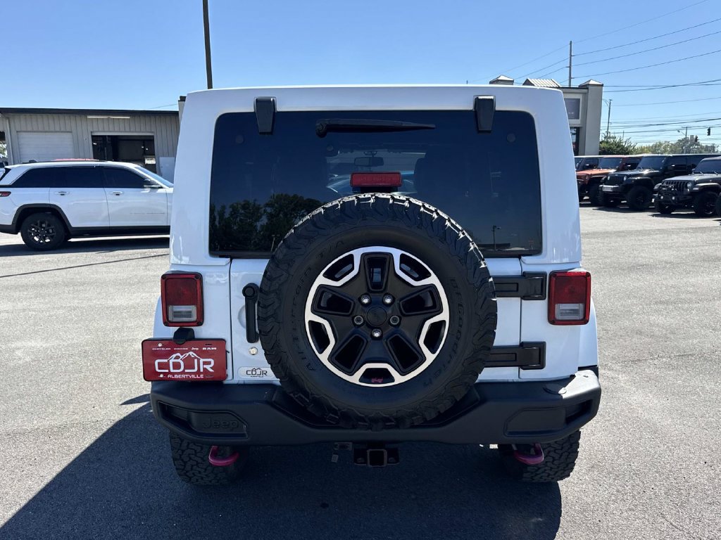 Used 2015 Jeep Wrangler Unlimited Rubicon AWD/4WD image 15