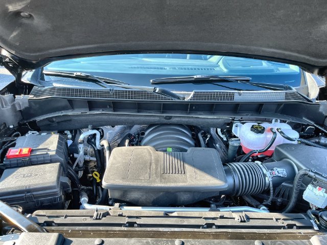 New 2026 Chevrolet Silverado 1500 RST w/ LPO, Dark Essentials Package AWD/4WD image 25