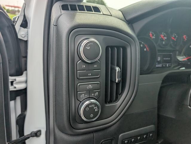 New 2026 GMC Sierra 2500 Pro AWD/4WD image 18