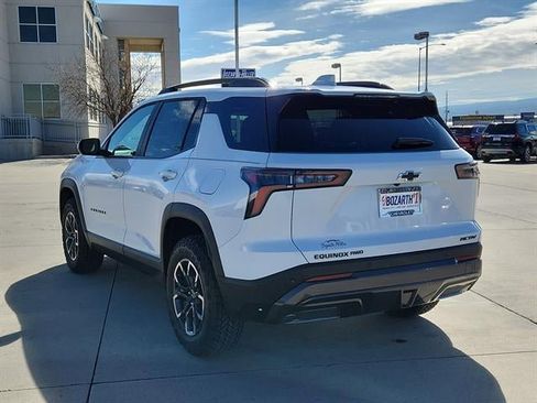 New 2026 Chevrolet Equinox ACTIV AWD/4WD image 4