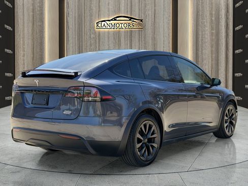 Used 2022 Tesla Model X Plaid AWD/4WD image 10