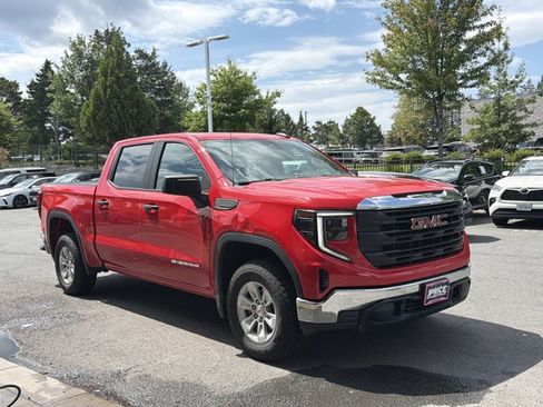 Used 2022 GMC Sierra 1500 Pro w/ Pro Value Package AWD/4WD image 3