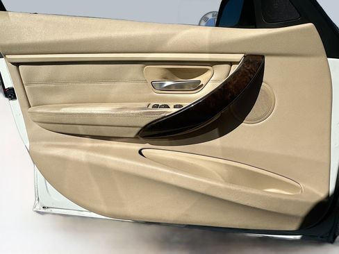 Used 2014 BMW 328i xDrive Sedan image 19