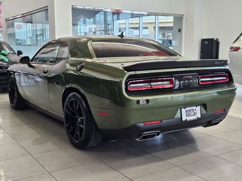 Used 2023 Dodge Challenger R/T Scat Pack w/ T/A Package image 3