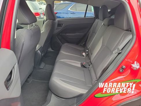 Certified 2025 Subaru Crosstrek 2.0i Premium image 16